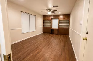 5016 Sabelle Ln, Haltom City, TX 76117 - Photo 9
