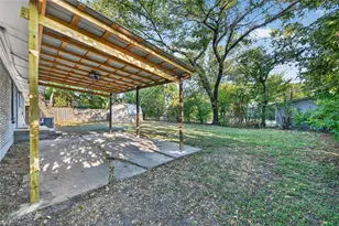 5016 Sabelle Ln, Haltom City, TX 76117 - Photo 21