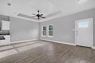 4102 Gordon St, Greenville, TX 75401 - Photo 9