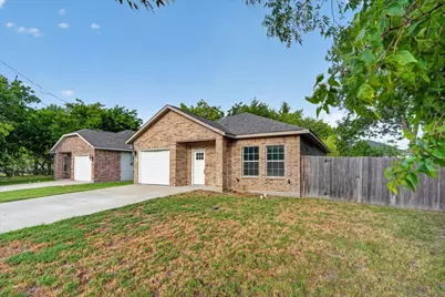 4102 Gordon Street, Greenville, TX 75401 - Photo 27