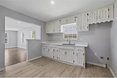 215 W Walker Street, Denison, TX 75020 - Photo 9