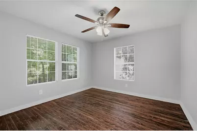 215 W Walker Street, Denison, TX 75020 - Photo 17