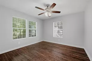 215 W Walker St, Denison, TX 75020 - Photo 17