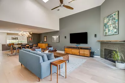 1429 Caddo Street #F, Dallas, TX 75204 - Photo 11