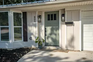 805 NW 14th St, Grand Prairie, TX 75050 - Photo 3