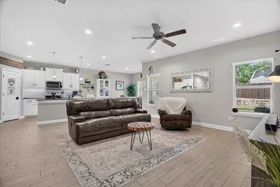 1425 Bennett Drive, Burleson, TX 76028 - Photo 9