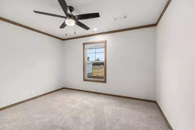 332 Creekview Meadows Drive, Springtown, TX 76082 - Photo 15