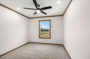 332 Creekview Meadows Dr, Springtown, TX 76082 - Photo 11