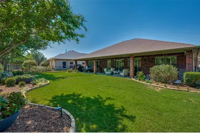 8901 Crestview Drive, Denton, TX 76207 - Photo 23