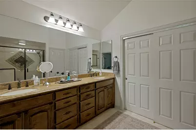 8901 Crestview Drive, Denton, TX 76207 - Photo 13