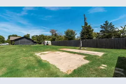 7477 Scenic Drive, Lone Oak, TX 75453 - Photo 13
