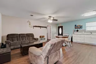 7477 Scenic Dr, Lone Oak, TX 75453 - Photo 13