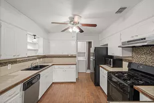 508 Warren St, Edgewood, TX 75117 - Photo 11