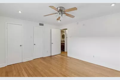 10240 Regal Oaks Drive #B, Dallas, TX 75230 - Photo 15