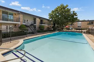 10240 Regal Oaks Dr, Dallas, TX 75230 - Photo 21