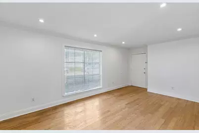 10240 Regal Oaks Drive #B, Dallas, TX 75230 - Photo 3