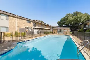 10240 Regal Oaks Dr, Dallas, TX 75230 - Photo 27
