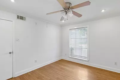 10240 Regal Oaks Drive #B, Dallas, TX 75230 - Photo 15