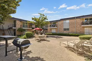10240 Regal Oaks Dr, Dallas, TX 75230 - Photo 23