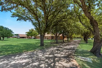 10470 Live Oak Drive, Forney, TX 75126 - Photo 11