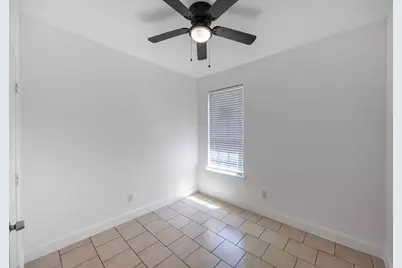 1236 E Fogg Street, Fort Worth, TX 76115 - Photo 13