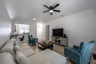 1236 E Fogg St, Fort Worth, TX 76115 - Photo 7