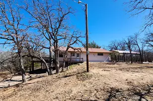 380 Nocona Dr, Nocona, TX 76255 - Photo 17