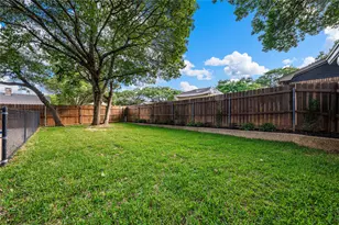 9916 Sandalwood Dr, Woodway, TX 76712 - Photo 25