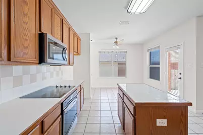 12133 Copper Creek Drive, Fort Worth, TX 76244 - Photo 11