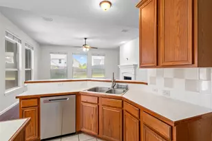12133 Copper Creek Dr, Fort Worth, TX 76244 - Photo 9
