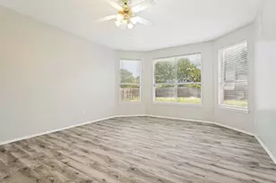 534 Hackberry Dr, Murphy, TX 75094 - Photo 5
