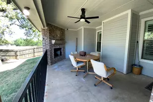 1211 Butterfield St, Bridgeport, TX 76426 - Photo 9
