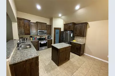 1211 Butterfield Street, Bridgeport, TX 76426 - Photo 5