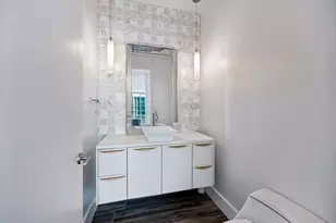 2900 McKinnon St, Dallas, TX 75201 - Photo 5