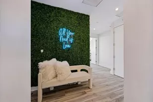 2900 McKinnon St, Dallas, TX 75201 - Photo 3
