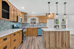 613 W Main St, Crowley, TX 76036 - Photo 9