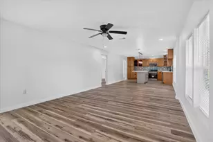 613 W Main St, Crowley, TX 76036 - Photo 3