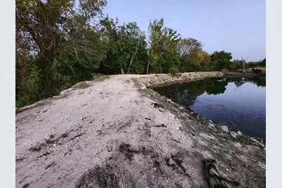 2126 County Road 3035, Bonham, TX 75418 - Photo 7