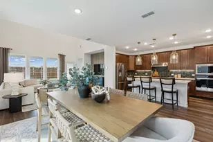 11109 Abbotsbury Rd, Fort Worth, TX 76052 - Photo 3