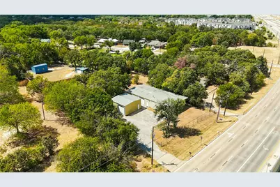 1520 Southeast Parkway, Azle, TX 76020 - Photo 3