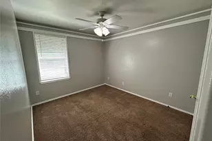 726 Elkhart Ave, Dallas, TX 75217 - Photo 9