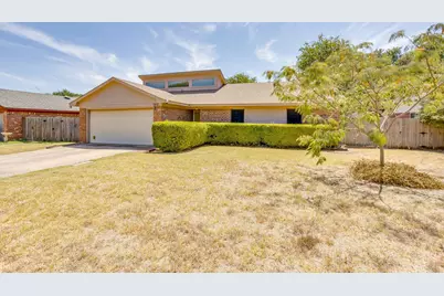 1417 Hall Drive, Crowley, TX 76036 - Photo 3