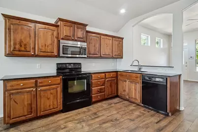 4629 Thistle Creek Court, Fort Worth, TX 76179 - Photo 7