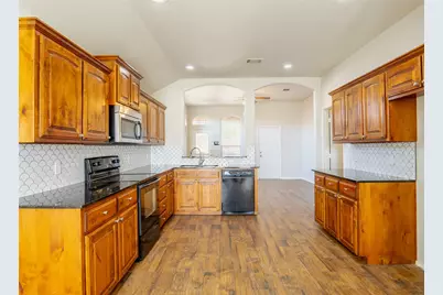 4629 Thistle Creek Court, Fort Worth, TX 76179 - Photo 3