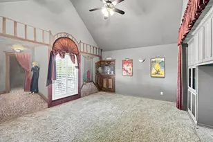 1212 N Creek Cir, Waxahachie, TX 75165 - Photo 13