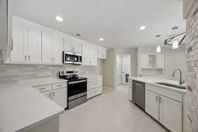 317 Pebble Knoll, Highland Village, TX 75077 - Photo 9