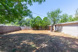 2142 N Mockingbird Ln, Abilene, TX 79603 - Photo 29