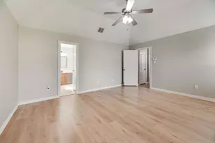 1517 White Willow Ln, Arlington, TX 76002 - Photo 17