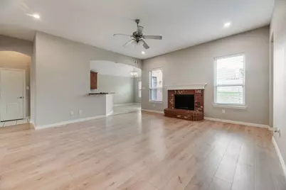 1517 White Willow Lane, Arlington, TX 76002 - Photo 5