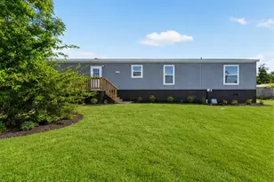 1221 County Rd 805, Cleburne, TX 76031 - Photo 23